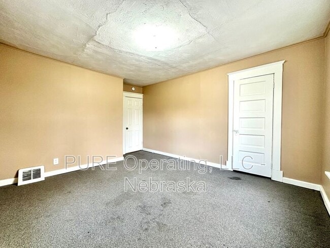 Building Photo - 1504 N 35th St