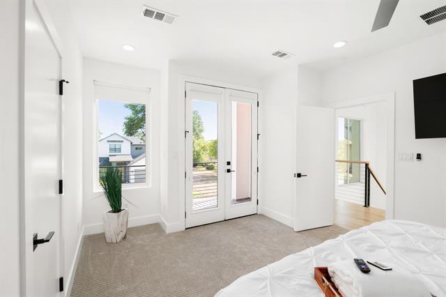 Building Photo - 4811 Cowan Ave