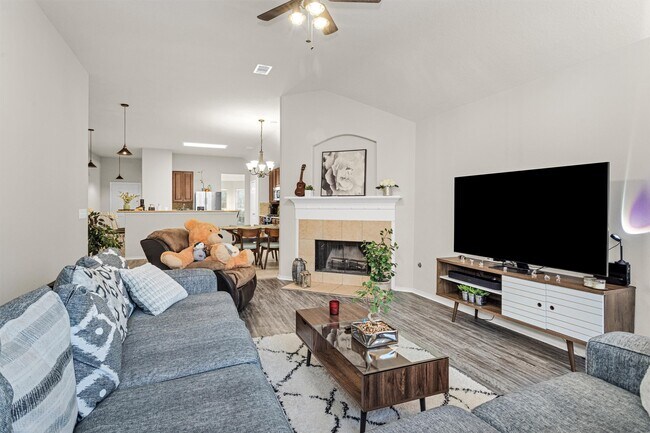 Building Photo - 30406 Mesa Valley Dr