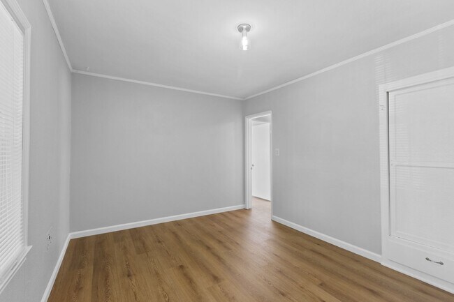 Building Photo - Charming 3-Bedroom Home in Cheviot Hills –...