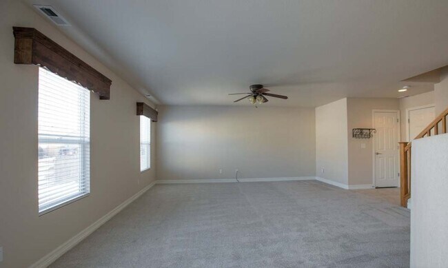 Building Photo - Coming Soon! 3 BR/2.5BA | Newly Renovated Single Family Home | 1-Car Covered Parking | Gated back...