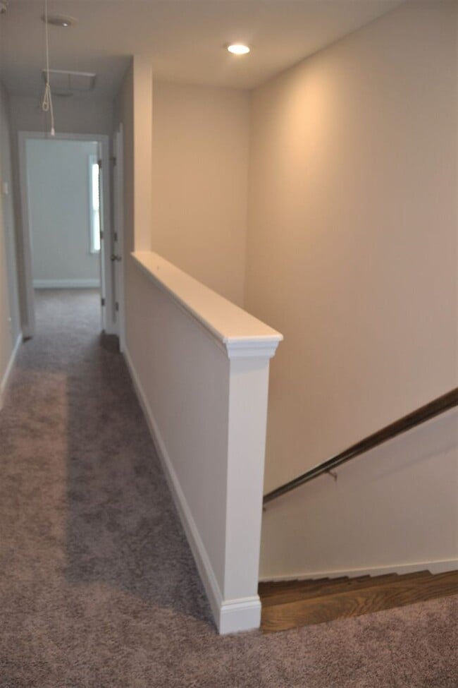 Building Photo - 154 Canton Park Ave