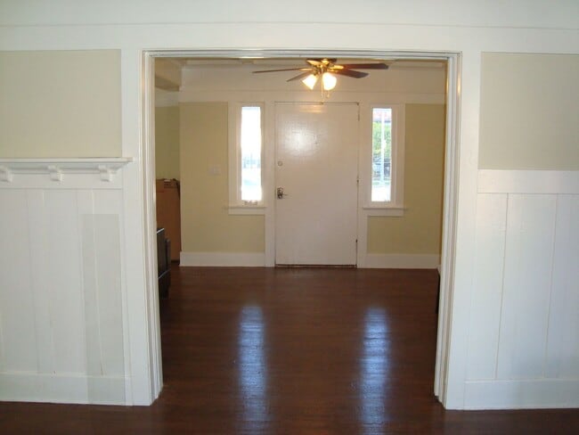 Building Photo - 1378-1380 W 30th Street