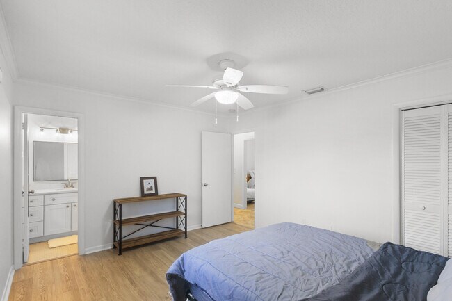 Building Photo - 1059 Carambola Cir