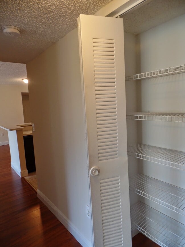 Building Photo - 3844 Lyons Rd