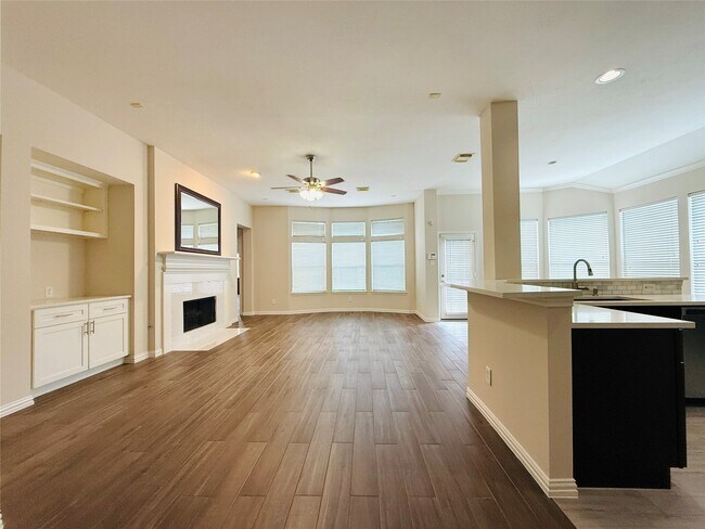 Building Photo - 5222 Hanneck Valley Ln