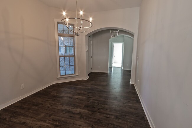 Building Photo - Available June 1, 2025