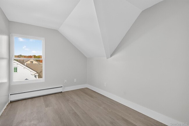 Building Photo - 12 N Church St