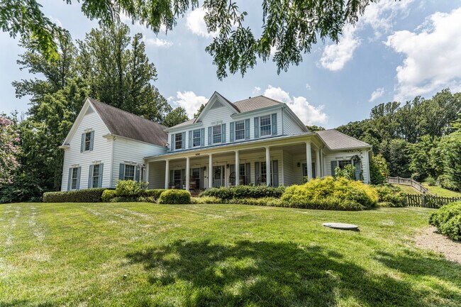 Building Photo - 5090 Hazel Ferguson Dr