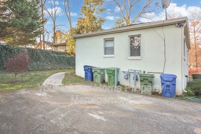 Building Photo - 63 Norwood Ave NE