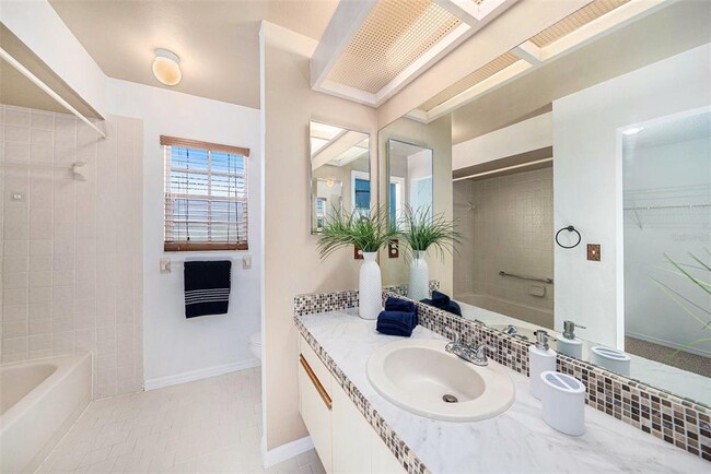 Building Photo - 4270 Boston Cir
