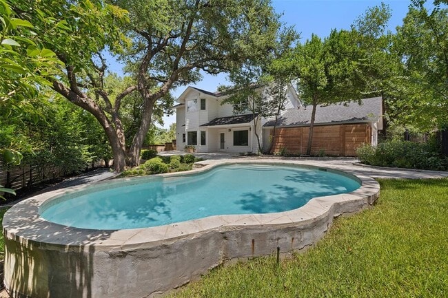 Building Photo - 5700 Carry Back Ln