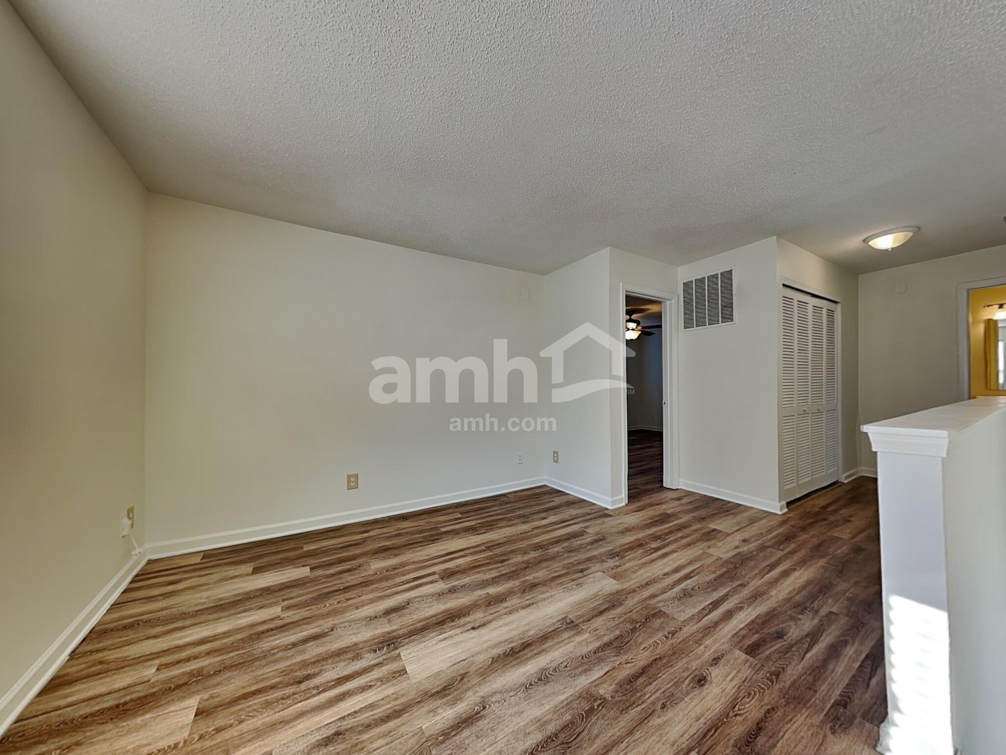 Building Photo - 1456 Prairie Valley Dr