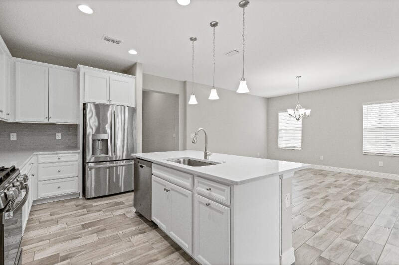 Building Photo - 5607 Limelight Dr