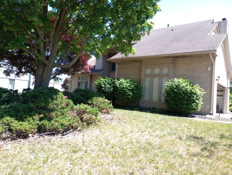 Building Photo - 30658 Mystic Forest Dr
