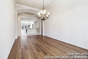 Building Photo - 944 Wilderness Oaks