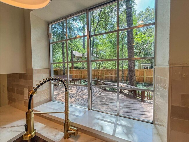 Building Photo - 150 Rushwing Pl