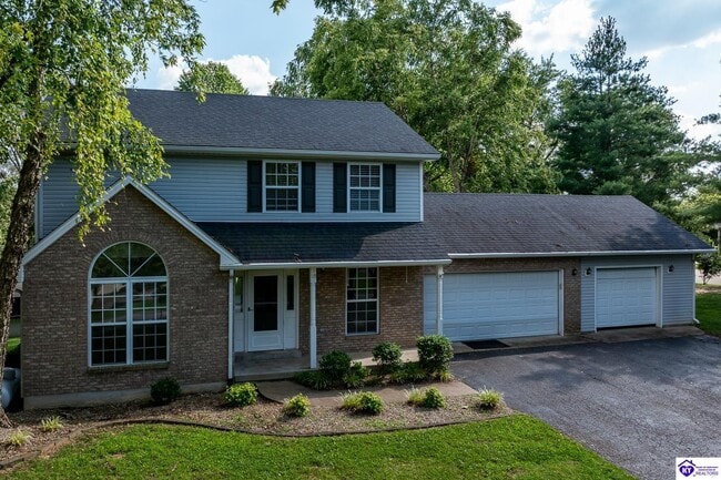 Building Photo - 119 Charlotte Cir