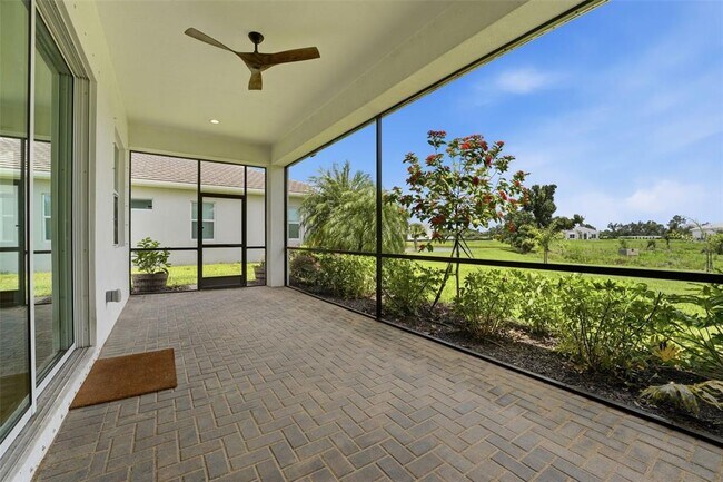 Building Photo - 7857 Redonda Lp