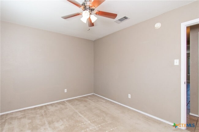 Building Photo - 4510 Dartmouth Dr