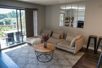 Building Photo - 430 N Civic Dr