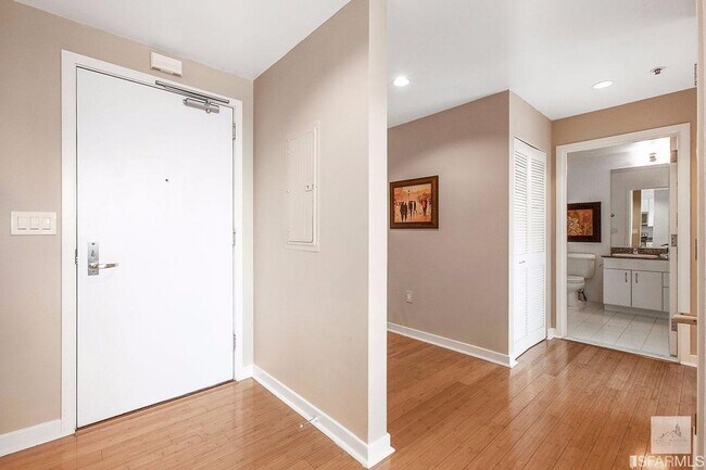 Building Photo - Spacious One-Bedroom Elegance in a Luxury Doorman Building with EV Parking
