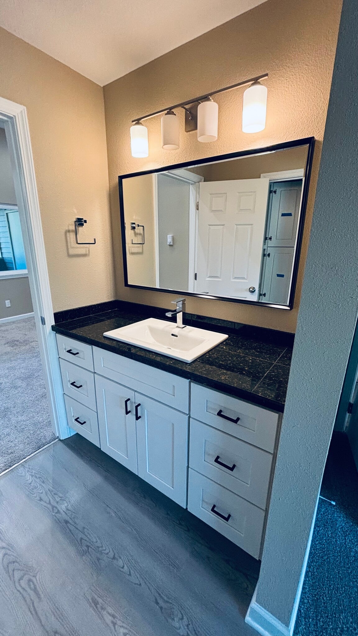 Building Photo - 9971 SE Talbert St