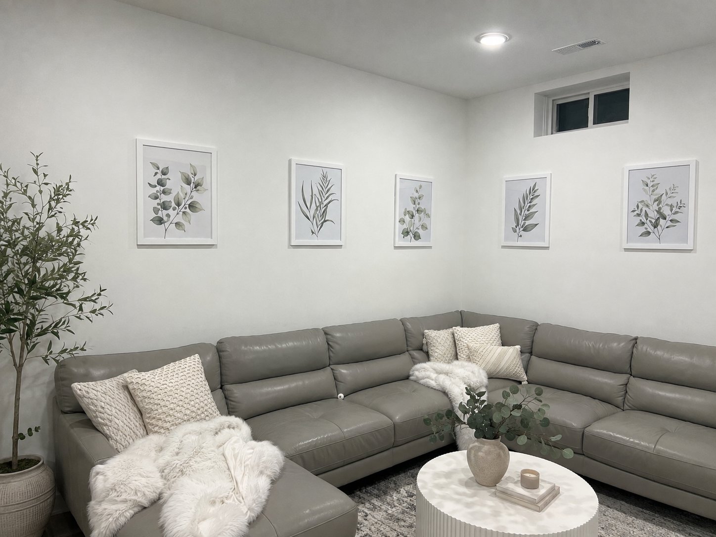 Building Photo - 15717 Tierra Dr
