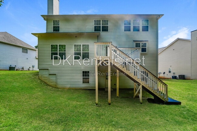 Building Photo - 3926 Yosemite Park Ln