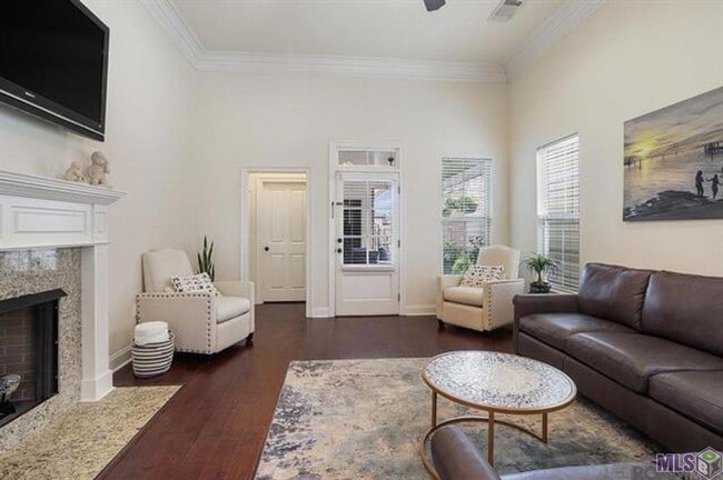 Building Photo - 14449 Royal Villa Dr