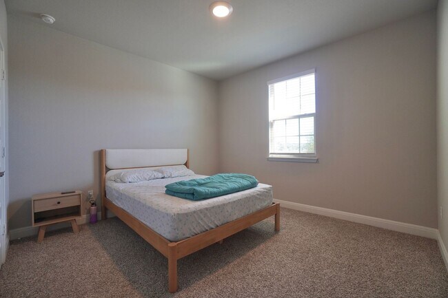 Building Photo - 16716 Casa Anna Dr.