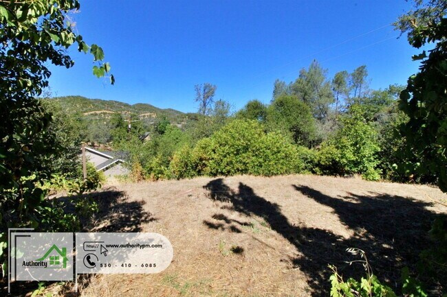 Building Photo - 9657 Swasey Dr