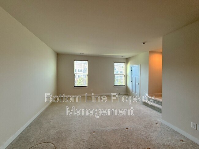 Building Photo - 1612 Aspire St