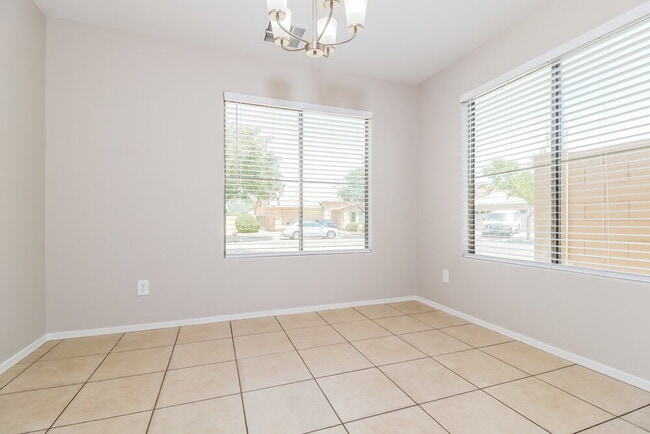 Building Photo - 7311 W Cordes Rd