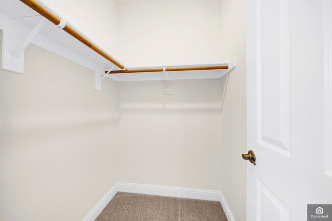 Building Photo - 3909 Portola Cmn