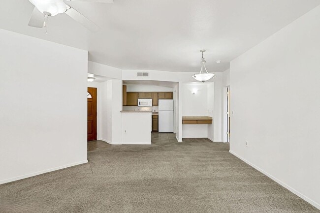 Building Photo - Morningstar Casitas Condo #308