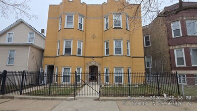Building Photo - 7444 S Langley Ave
