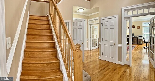 Building Photo - 202 Martins Ln