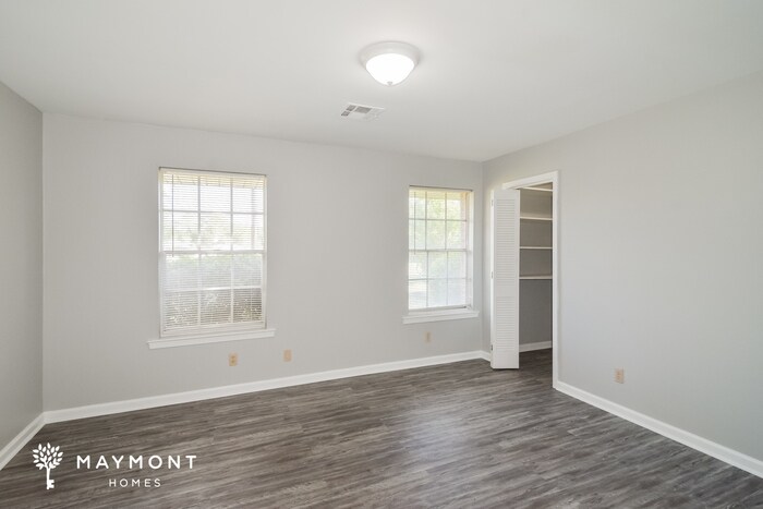 Building Photo - 39 Ranch Dr