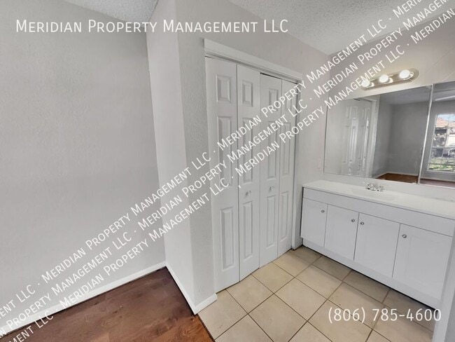 Building Photo - 9119 Belton Dr