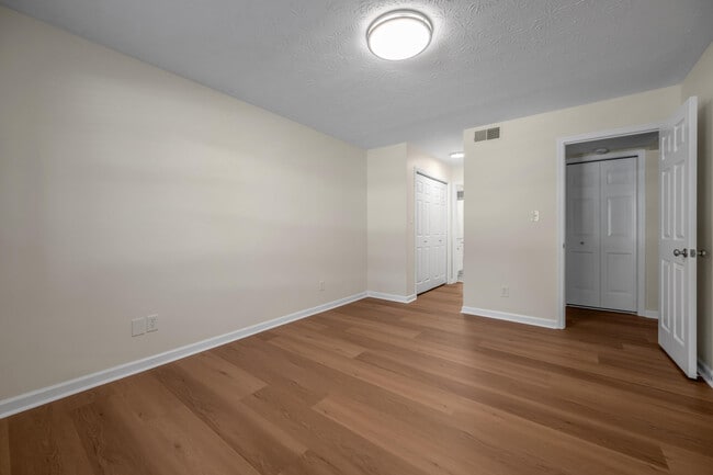 Building Photo - 1167 Turkey Foot Rd