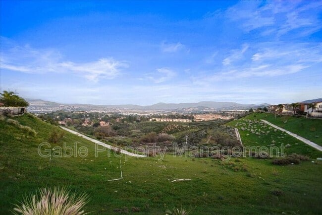 Building Photo - 20420 Victory Ct