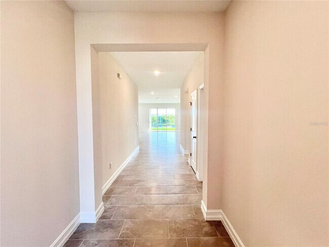 Building Photo - 32303 Rosepine Blvd