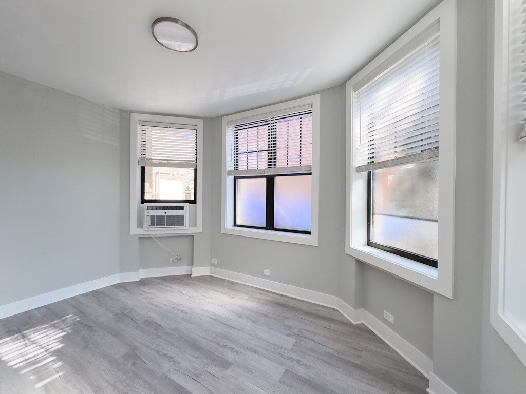 Building Photo - 369 Hazel Ave