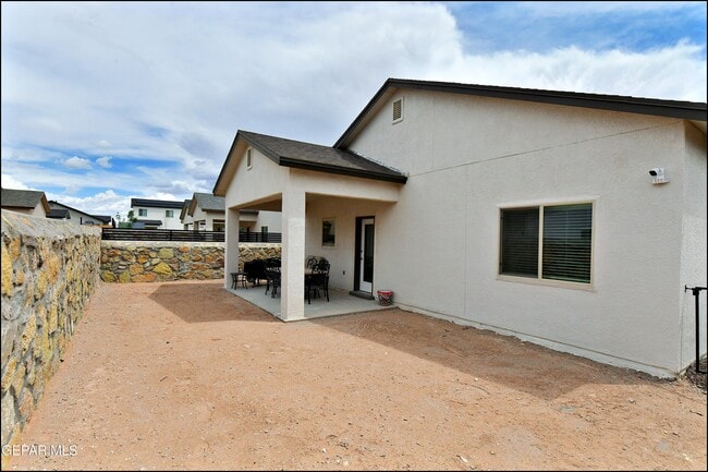 Building Photo - 15237 Ambition Ave