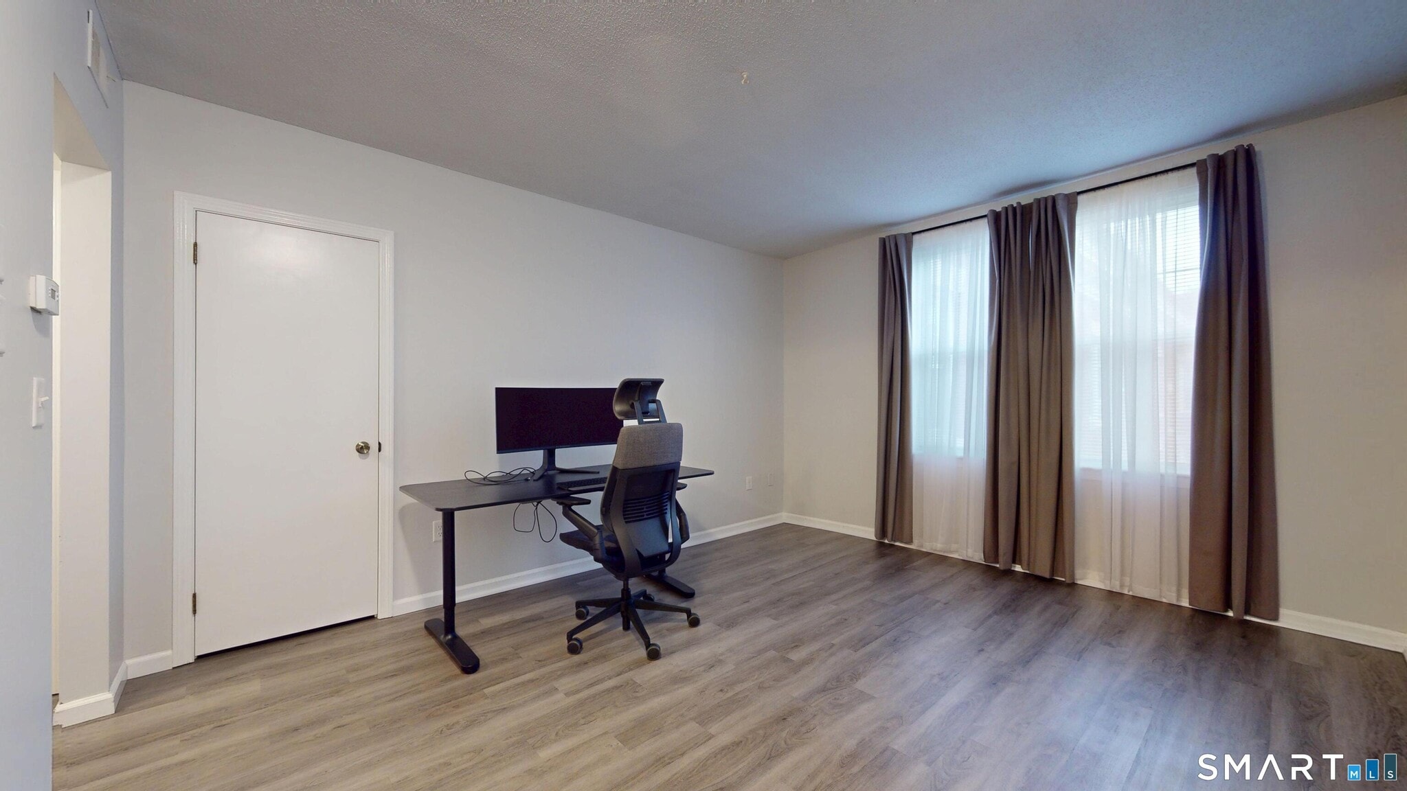 Building Photo - 49 Willard St