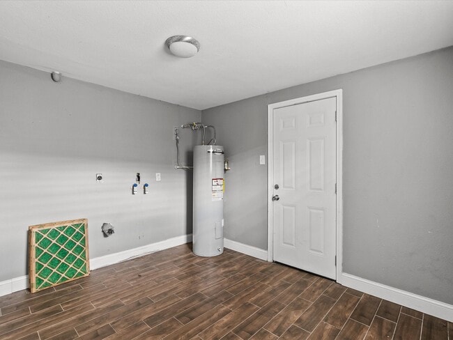 Building Photo - 2512 Jackson