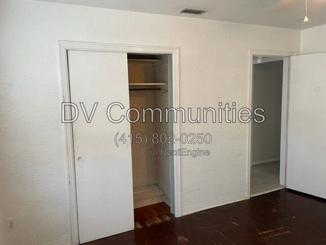 Building Photo - 888 14th Ave S