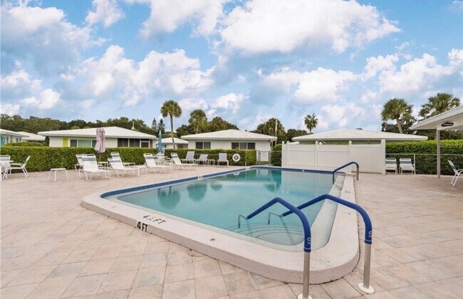 Building Photo - 55+Community - ANNUAL  1/1 GREAT LOCATION - UPDATED UNIT WITH COMMUNITY HEATED POOL!