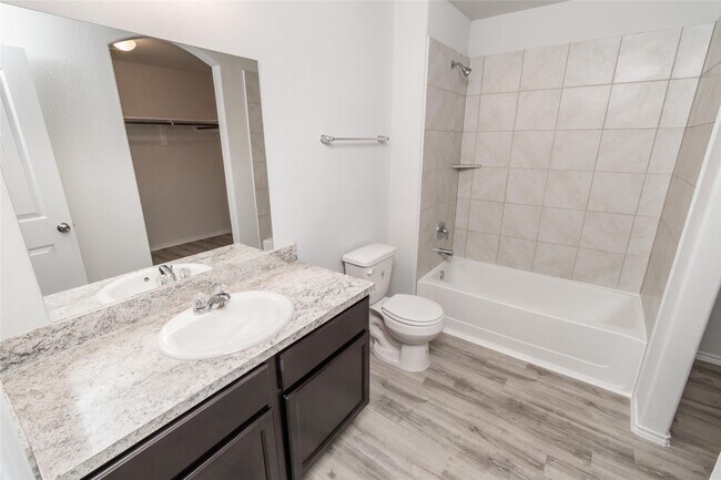 Building Photo - 24350 Dolce Marina Ct